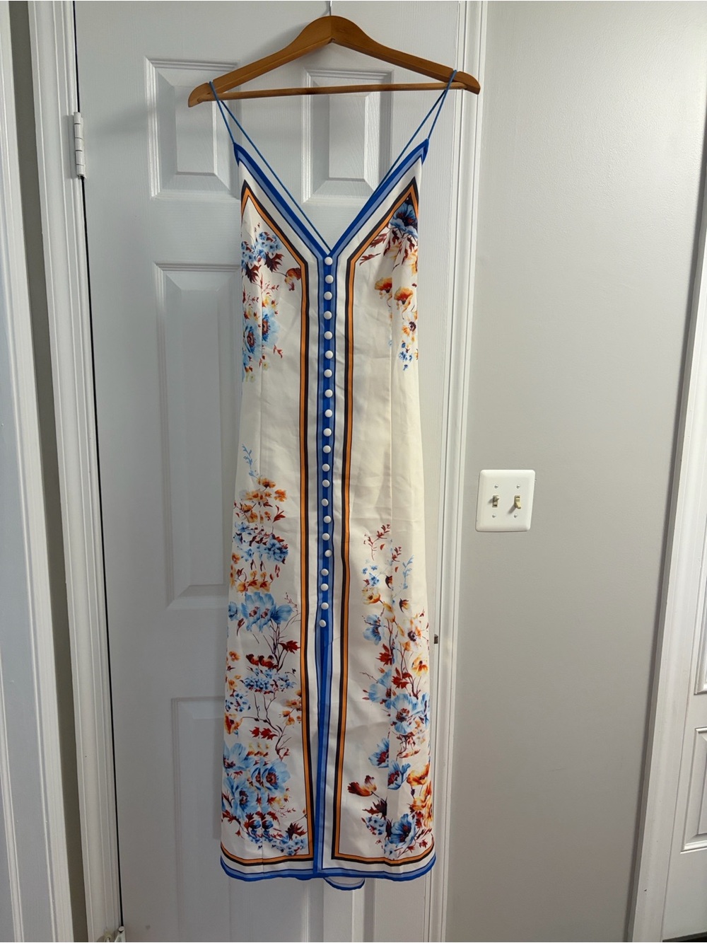 NWT Commense Floral Printed Halter Long Dress - Picture 4 of 13